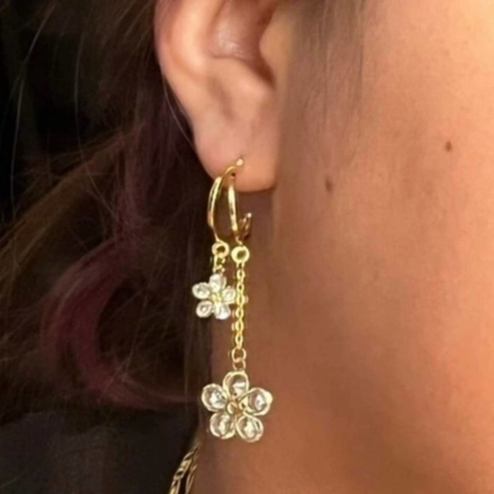 Flower Drop CZ Earrings BRAND NEW